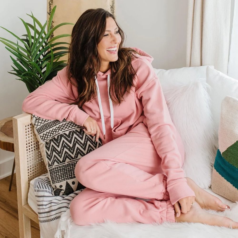 B THE LABEL Mini Hoodie Pullover – Pink